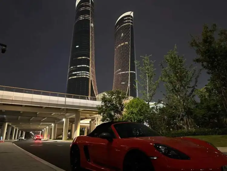 Porsche 718 2019 Model Boxster T 2.0T