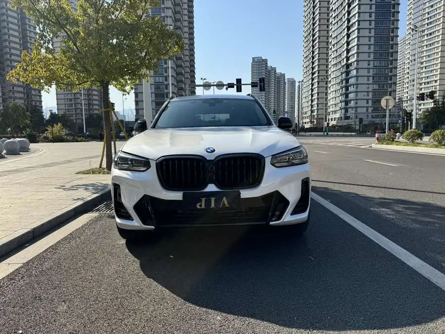 BMW X3 2023 xDrive30i Leading M Night Package