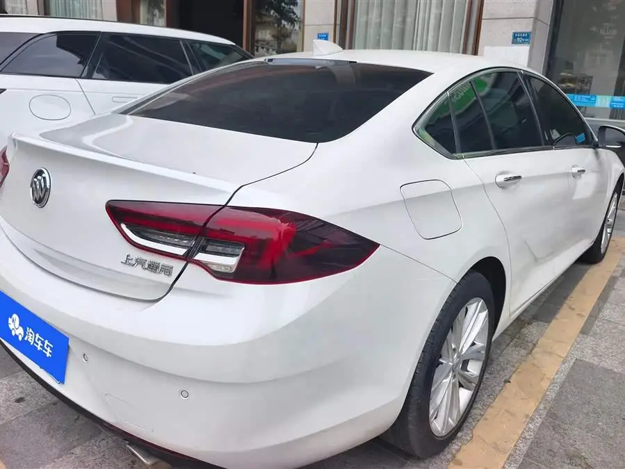 بيوك ريجال 2023 652T النسخة الذكية