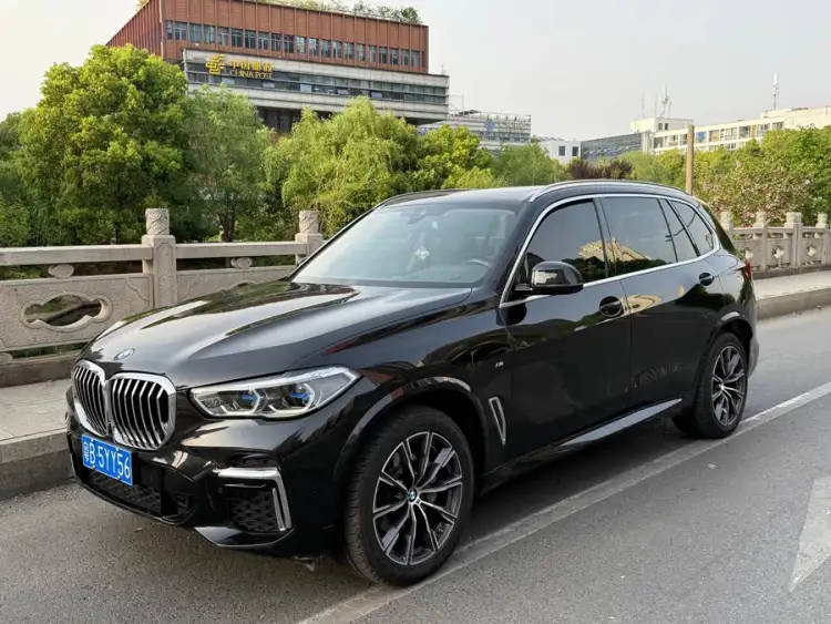 BMW X5 2022 Model Facelift xDrive 30Li M Sport Package