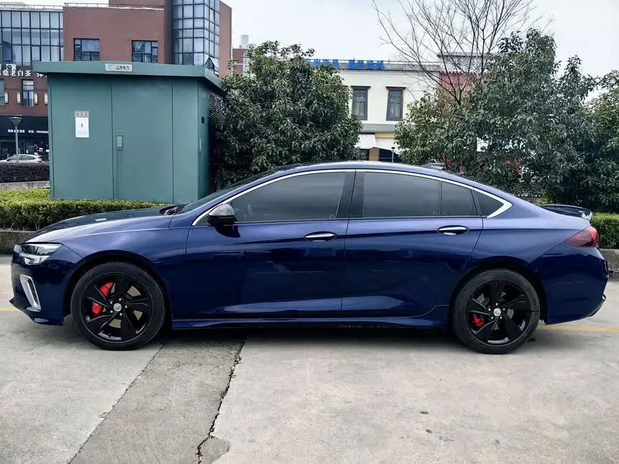 ريجال 2021 جي إس 28 تي بريميوم