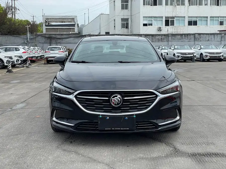 بويك لاكروس 2021 652T الفاخرة