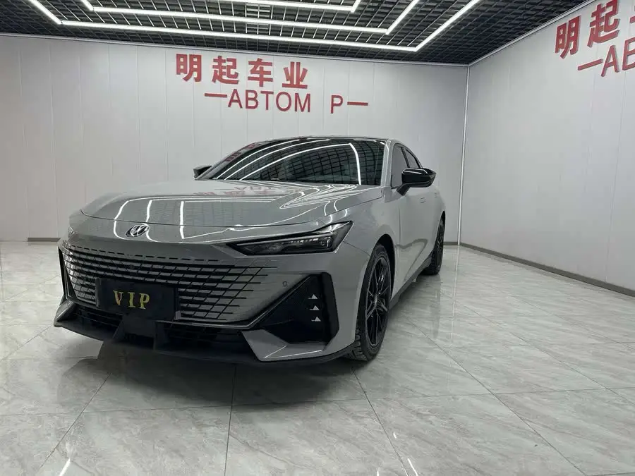 Changan UNI-V 2022 1.5T Premium