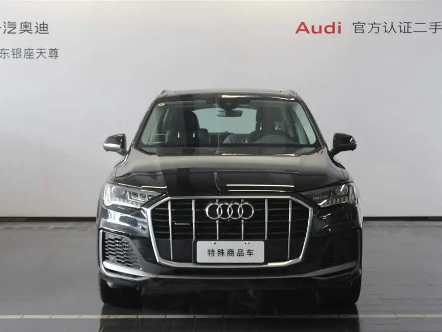 Audi Q7 2023 55 TFSI quattro S line Sport
