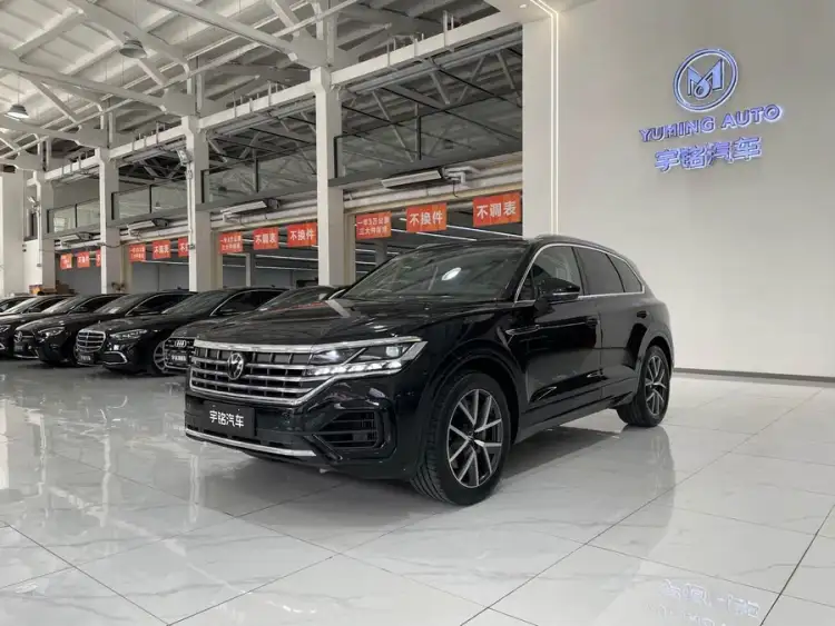 Touareg 2023 3.0 TSI R-Line Classic Sport Package
