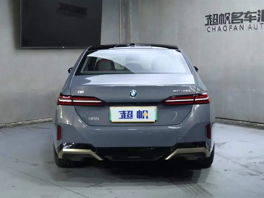 BMW i5 2024 eDrive 35L Premium M Sport Package