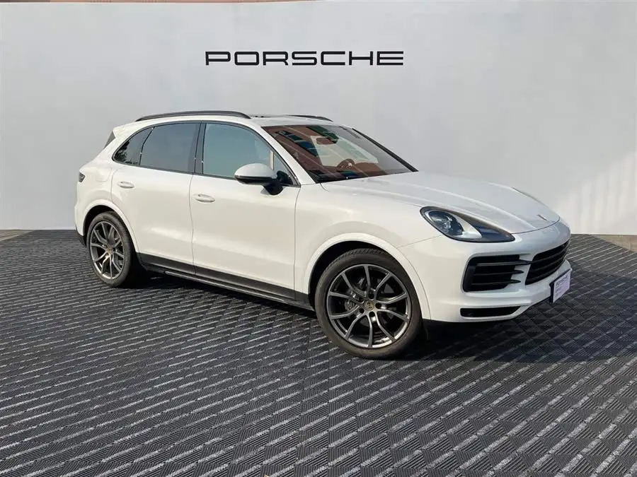 2023 Cayenne 3.0T Platinum Edition