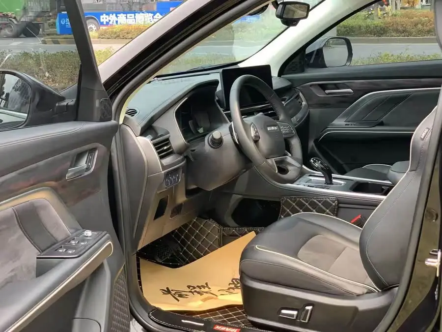 هافال H6 2021 نسخة الاتجاه الوطني 1.5T أوتوماتيكية بطل