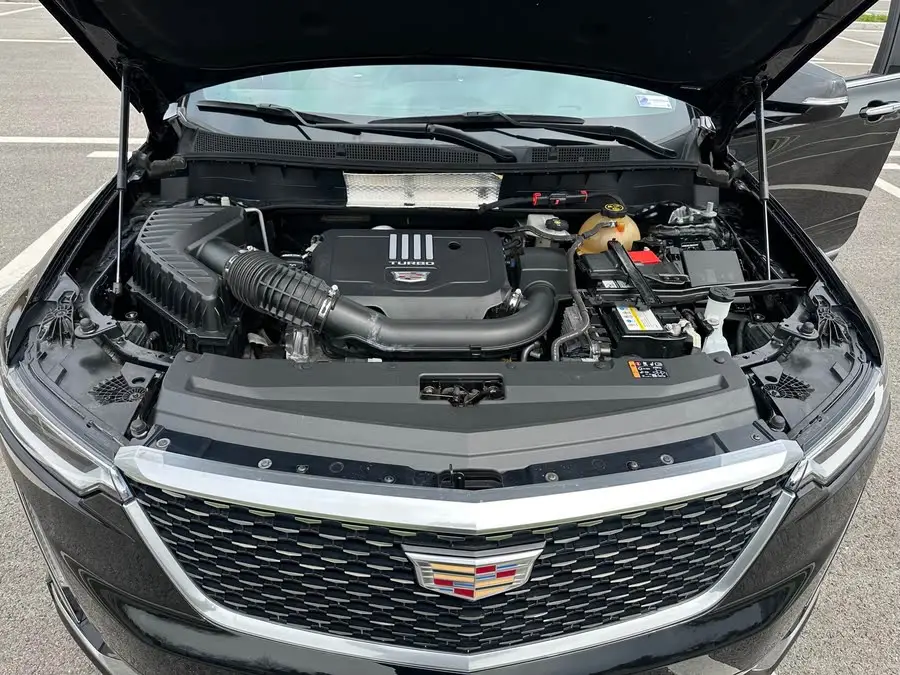 Cadillac XT6 2022 2.0T Seven-Seater Luxury FWD