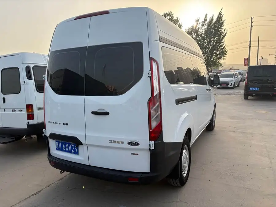 Ford Transit 2019 2.0T Diesel Multi-Purpose Commercial Vehicle Mid-Axis Mid-Top 6-Seater National VI