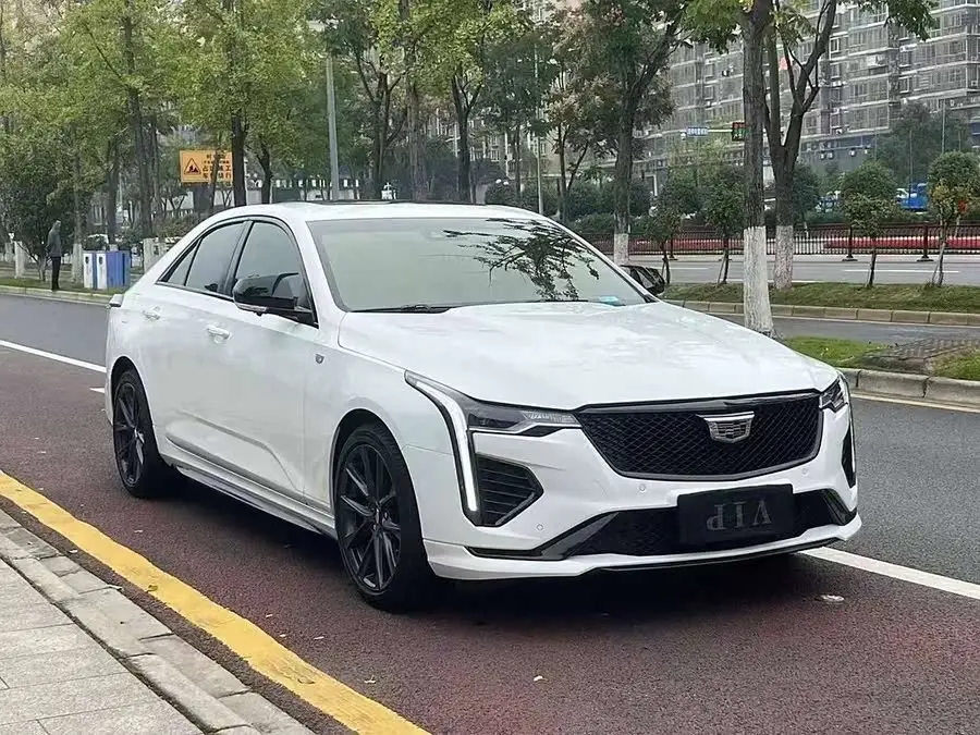 كاديلاك CT4 2021 28T بريميوم