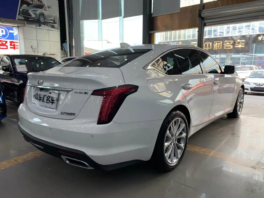 Cadillac CT5 2022 28T Luxury (Standard Version)
