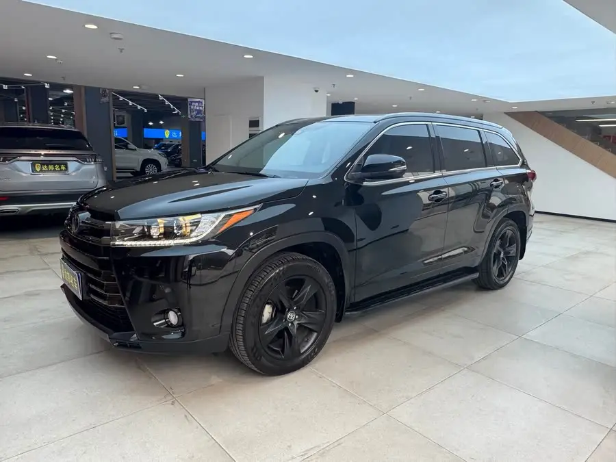 هايلاندر 2018 2.0T دفع رباعي نسخة الفارس 7 مقاعد المواصفة الوطنية السادسة