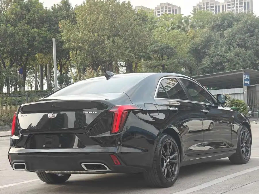 Cadillac CT4 2022 28T Luxury