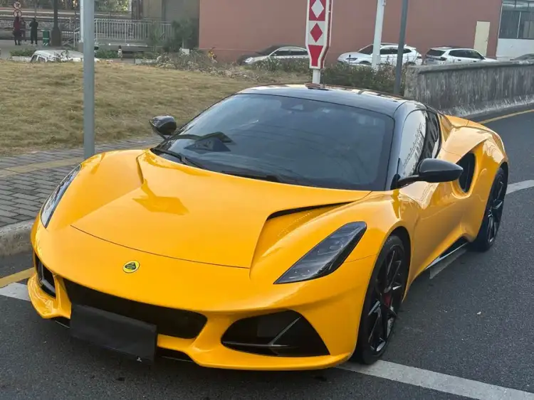 EMIRA 2021 2.0T DCT First Edition