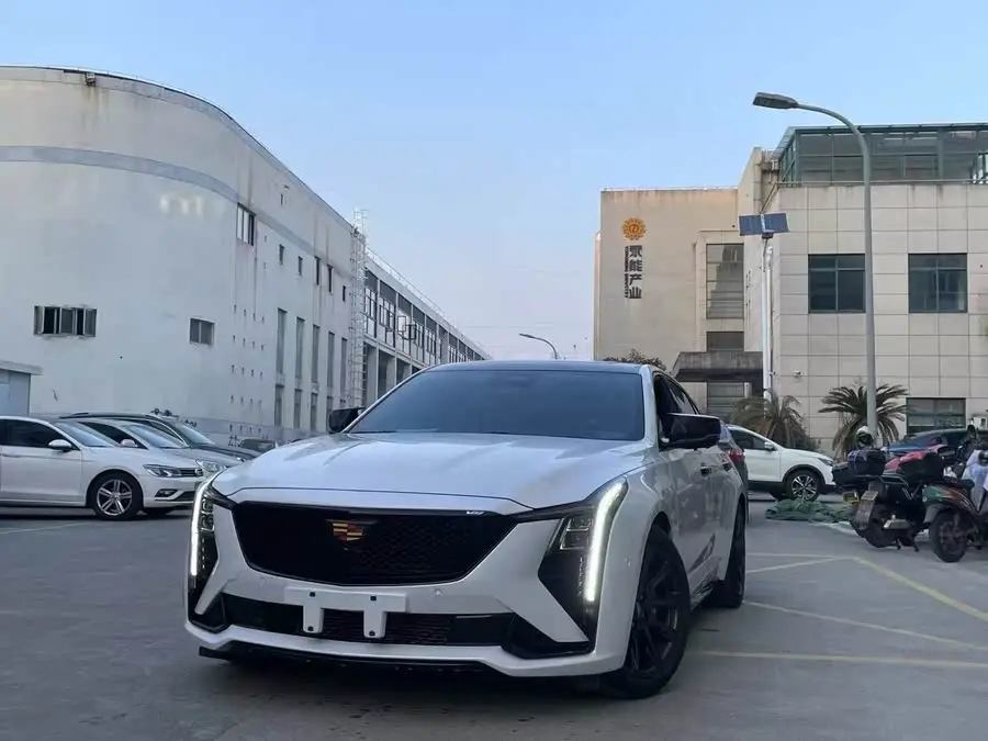 كاديلاك CT5 2024 28T بريميوم