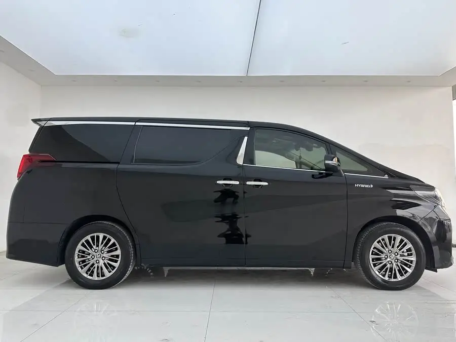 ألڤارد 2021 بنظام مزدوج 2.5لتر النسخة المميزة