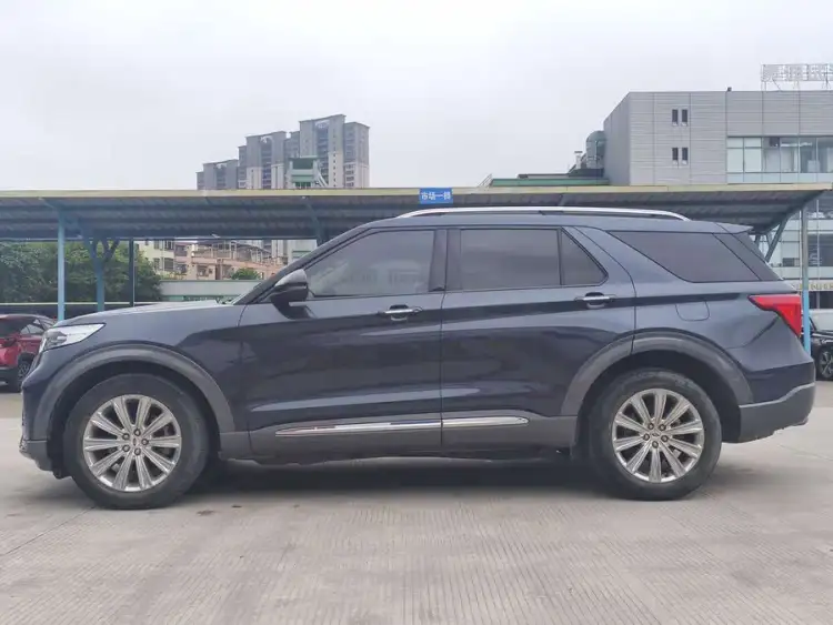 Explorer 2020 EcoBoost 285 4WD Titanium Edition 6-Seater