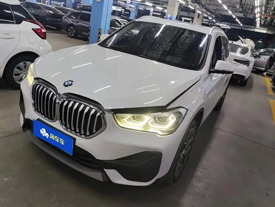 BMW X1 2020 sDrive25Li Leading Edition
