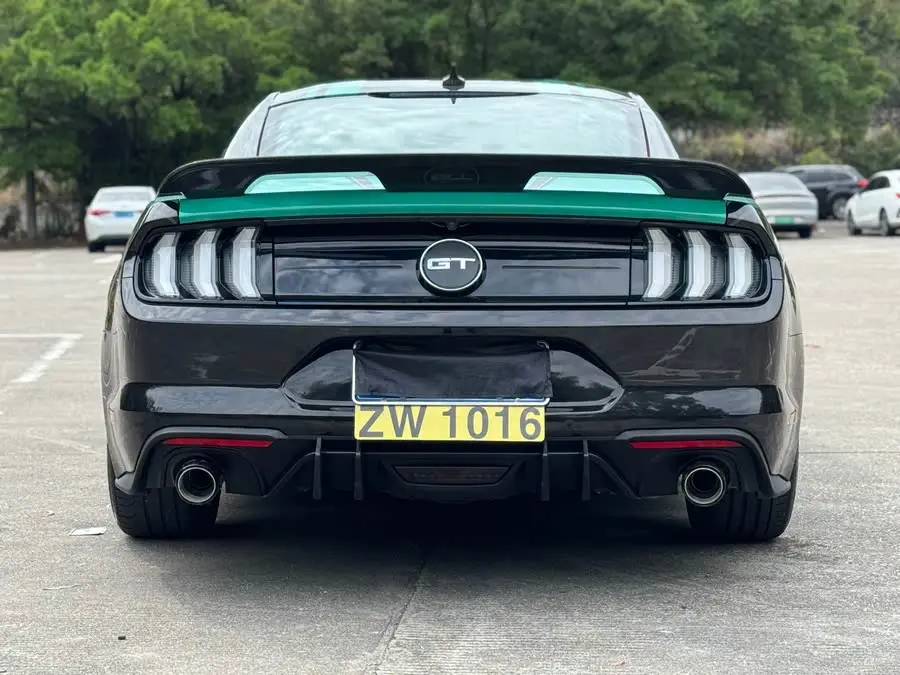 موستانغ 2020 طراز 2.3 لتر إيكوبوست