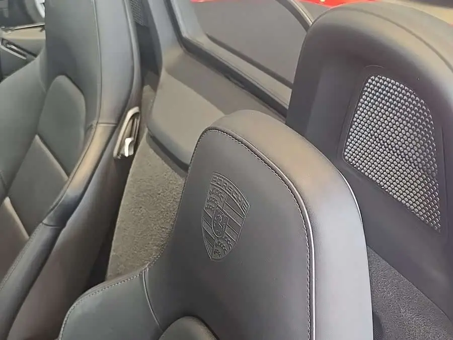 Porsche 718 2020 Boxster 2.0T