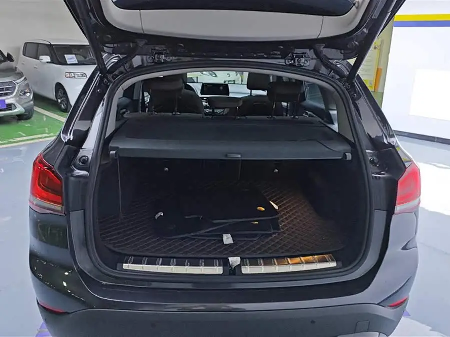 BMW X1 2022 sDrive25Li Leading Model