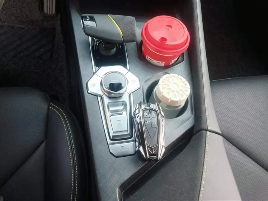 Changan UNI-V 2022 1.5T Sport Edition