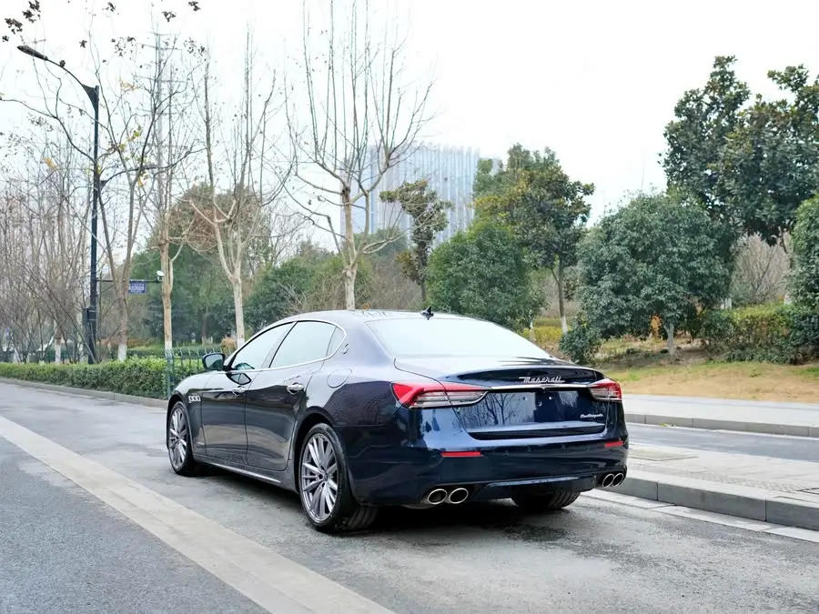 الرئيس 2021 3.0T النسخة الفاخرة