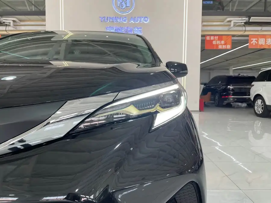 غريفيا 2024 نسخة هجين 2.5 لتر للراحة