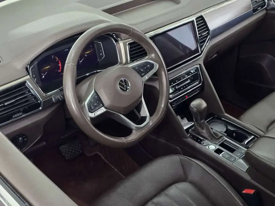 Weiran 2020 Model 330TSI Luxury Edition