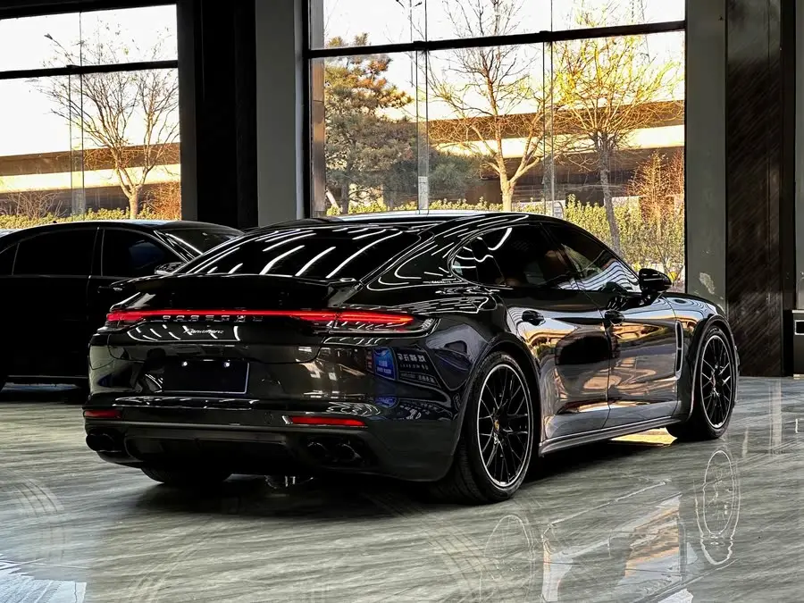 2022 Panamera Executive 2.9T