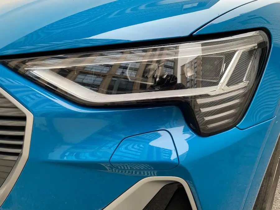 Audi e-tron 2021 Model 50 quattro Luxury