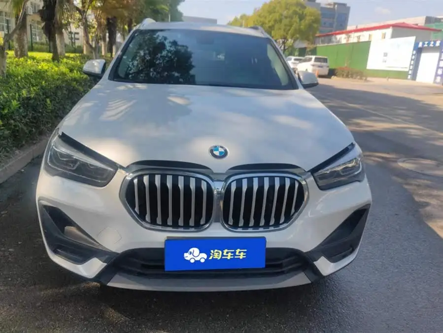 2020 BMW X1 sDrive25Li Leading Edition