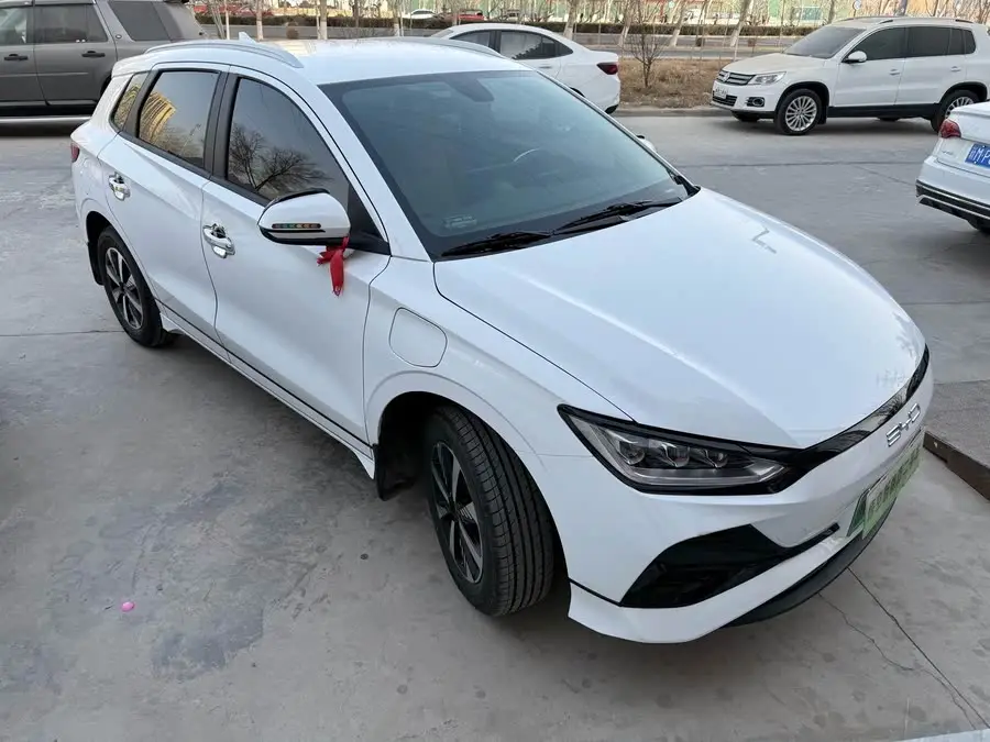 بي واي دي e2 2024 إصدار الشرف نوع فاخر