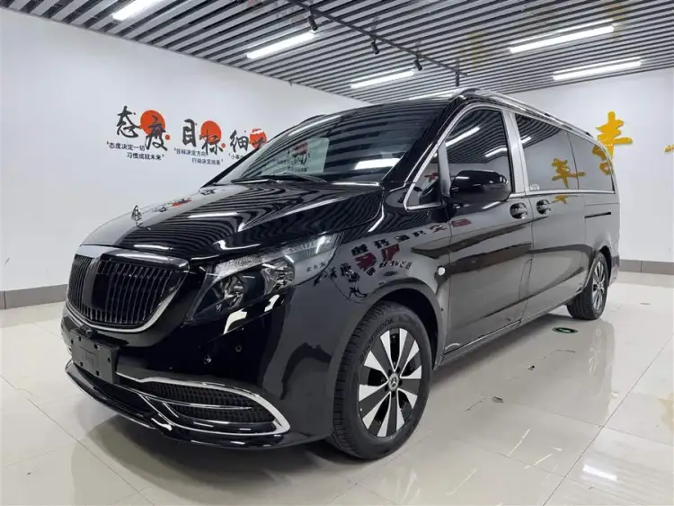 Vito 2023 2.0T Business Edition 7-seater
