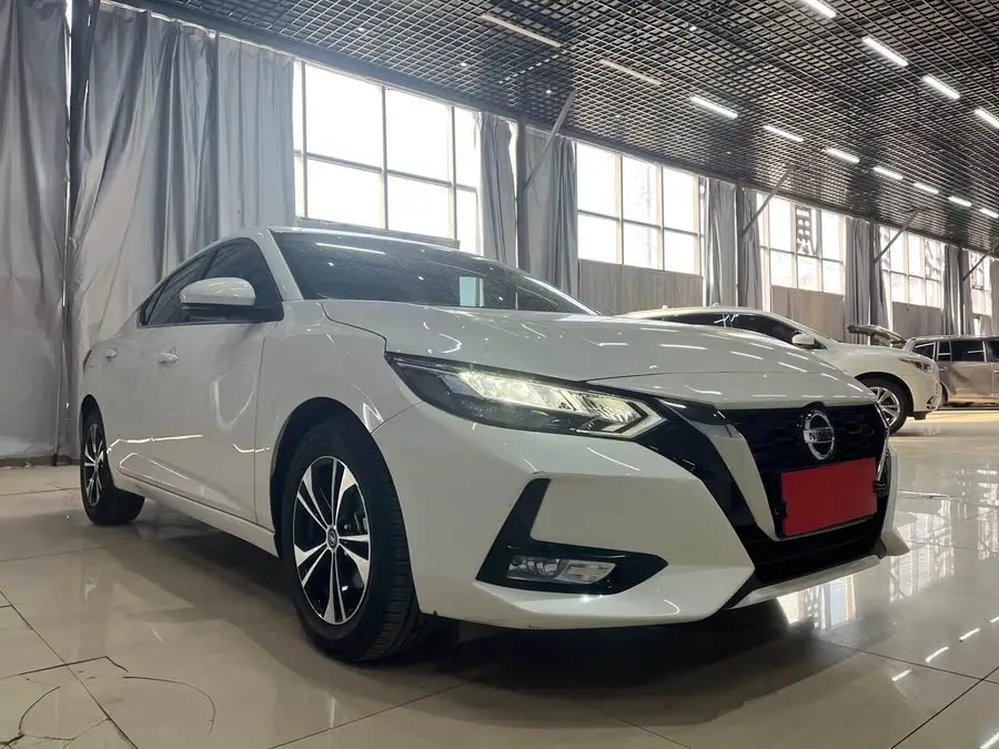 2022 نيسان سيلفي 1.6L XL CVT النسخة الذكية