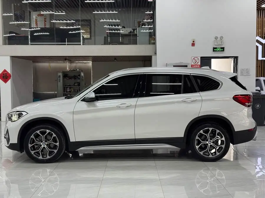 BMW X1 2022 sDrive20Li Luxury Edition