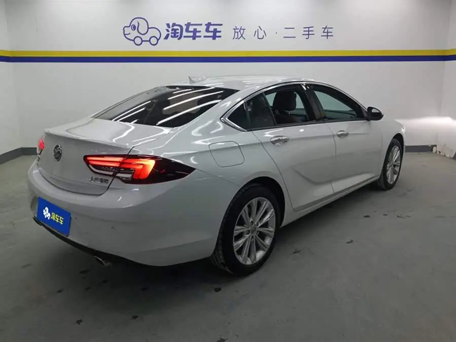 ريغال 2023 طراز 652T إصدار ذكي