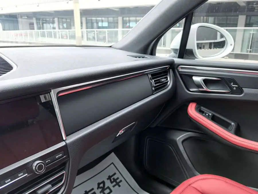 2021 Macan Macan 2.0T