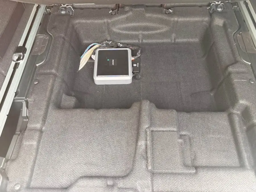 بي إم دبليو X4 2021 xDrive 25i حزمة الرياضة M