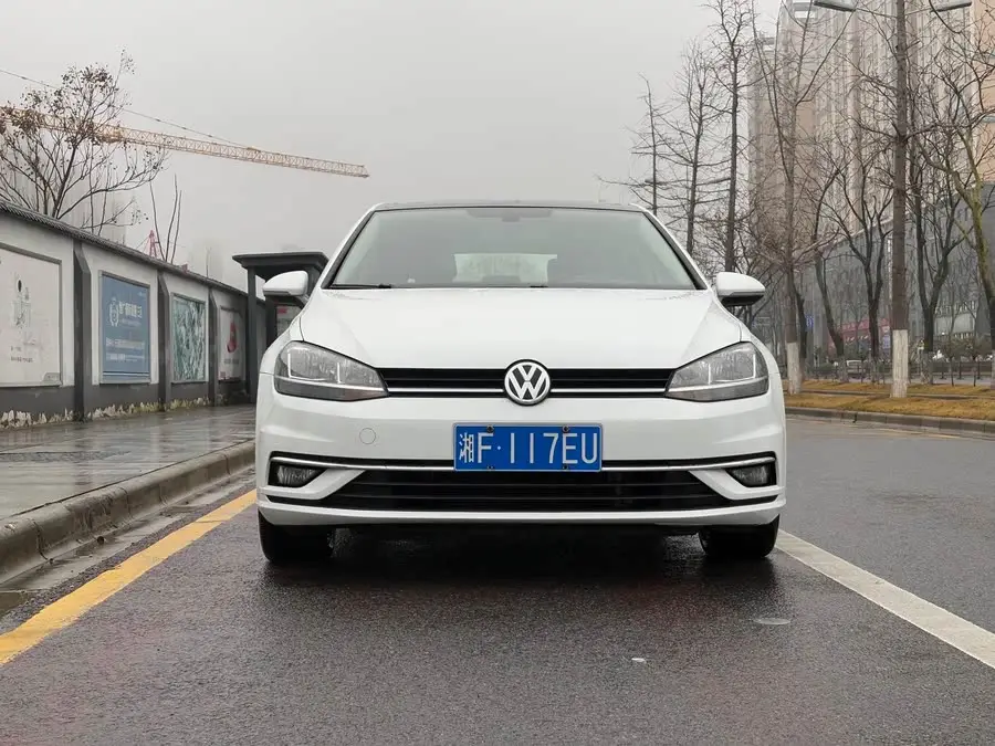 جولف 2020 إصدار الحب 280TSI DSG مريح