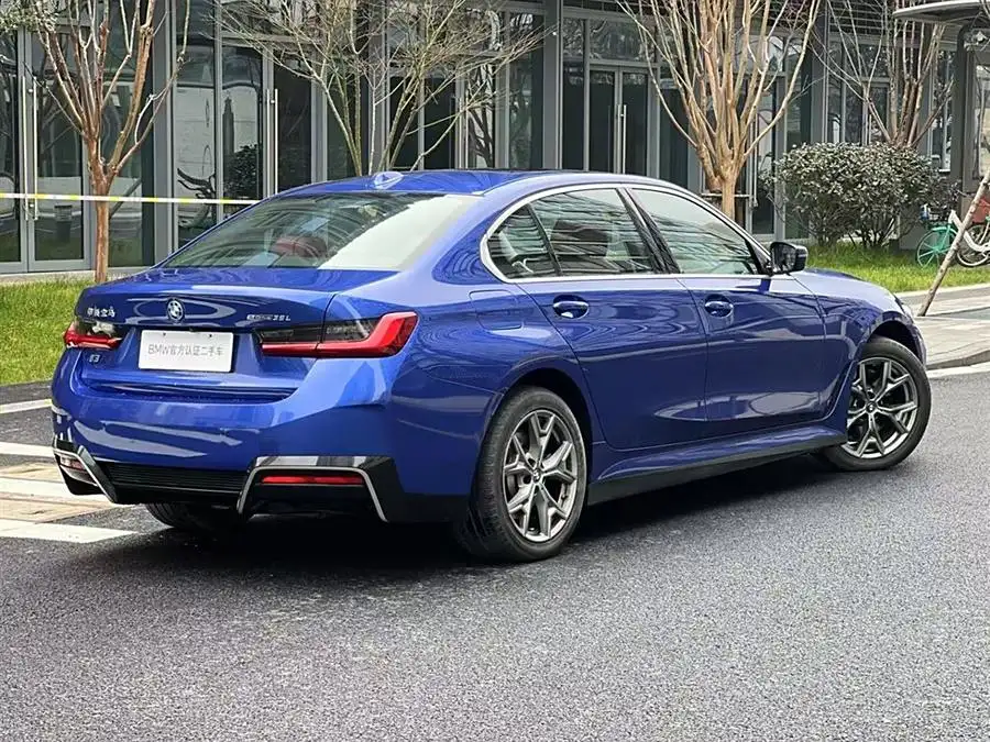 BMW i3 2024 eDrive 35 L