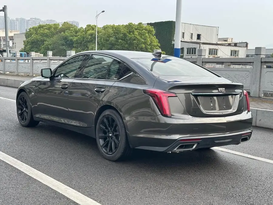 كاديلاك CT5 2020 28T الإصدار الفني
