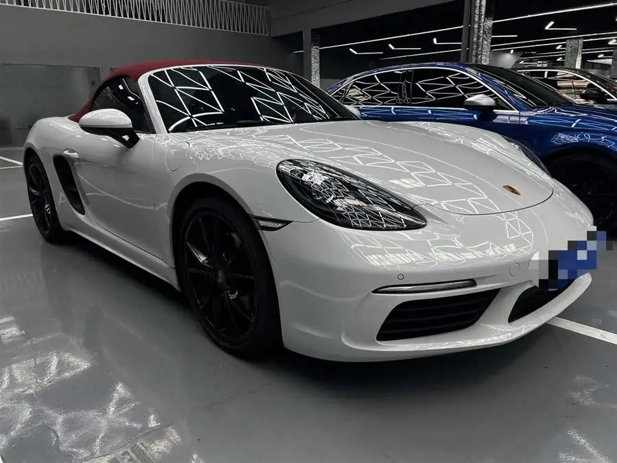 Porsche 718 2022 Model Boxster 2.0T
