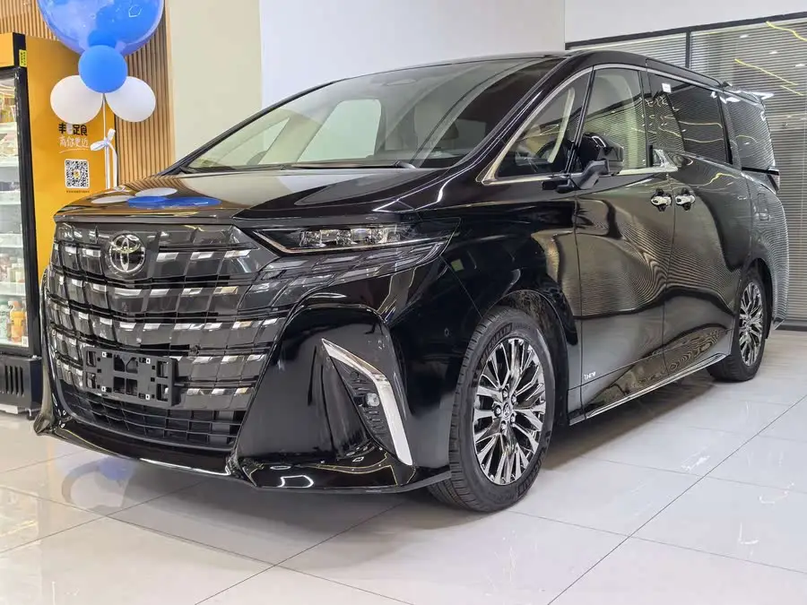 ألفارد 2025 هجينة 2.5 لتر إصدار الذهبي المميز