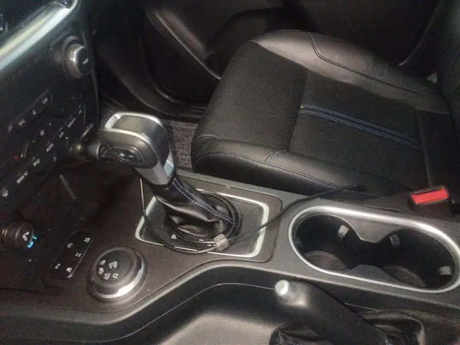 2020 إيفرست سبورت 2.3T بنزين أوتوماتيكي 4WD نسخة فاخرة 5 مقاعد