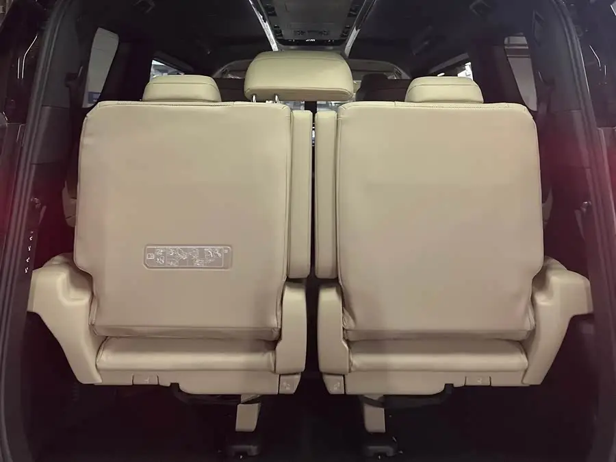 ألفارد 2024 هايبرد 2.5 لتر بريميوم