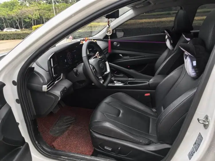 إيلانتر 2022 نسخة LUX المميزة 1.5 لتر CVT