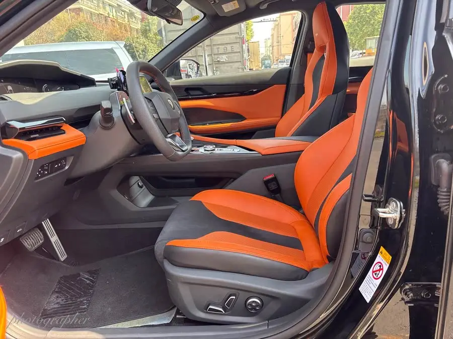 Changan UNI-V 2024 2.0T Classic Sports Version