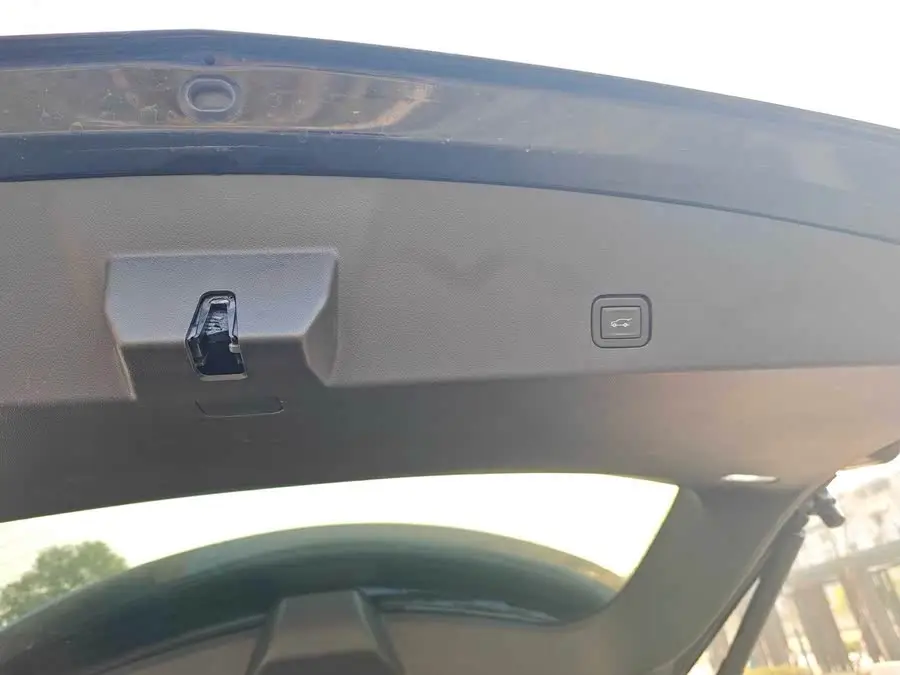 Cadillac XT6 2021 2.0T Six-seat AWD Premium